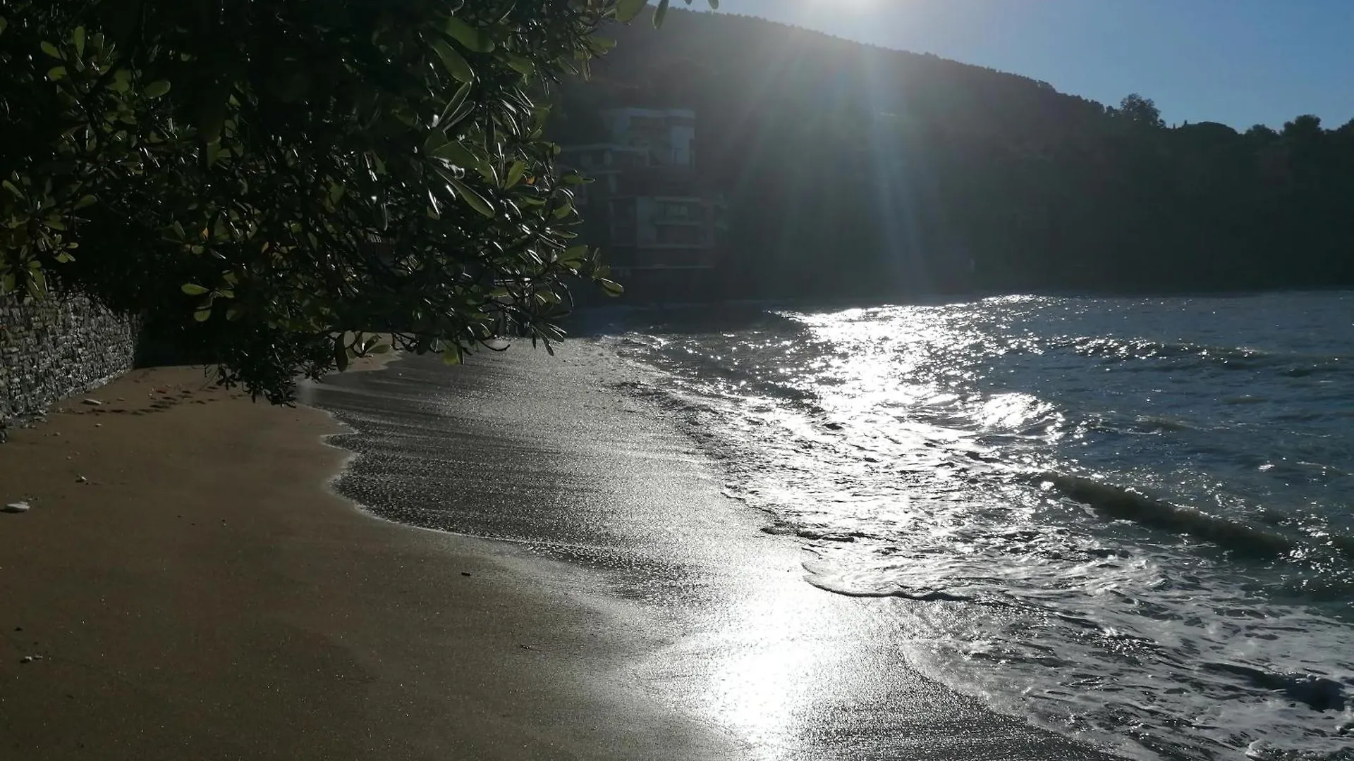 Le Rocce Wellness And Fitness, Only Adults Villa Lerici 0*,  Italien